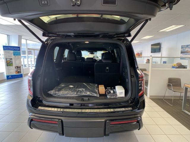 2025 Nissan Armada PRO-4X - Photo 15