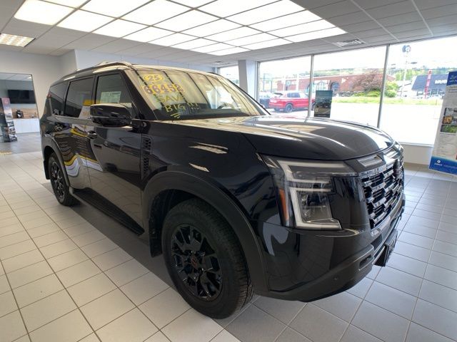 2025 Nissan Armada PRO-4X - Photo 6