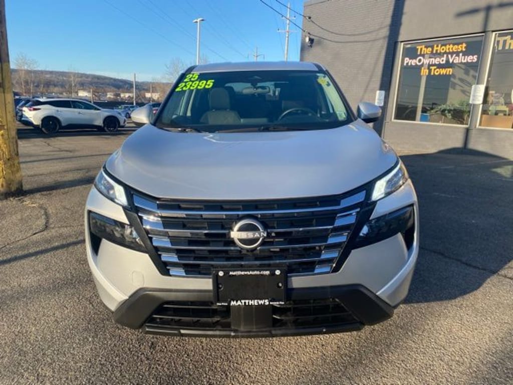 Certified 2025 Nissan Rogue SV SUV