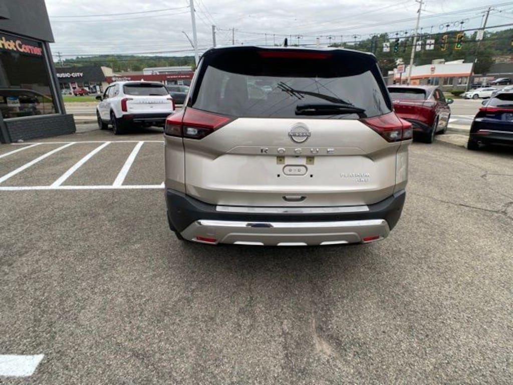 Used 2022 Nissan Rogue Platinum SUV