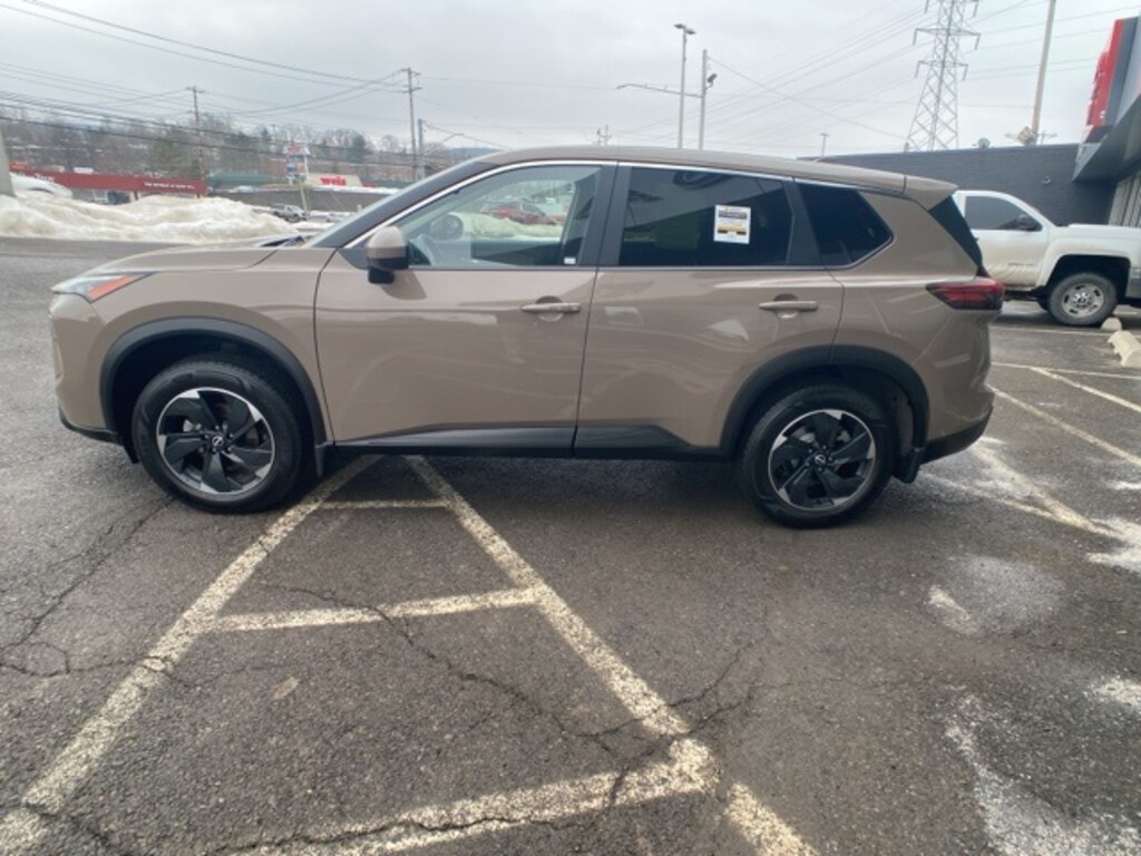 Certified 2025 Nissan Rogue SV SUV