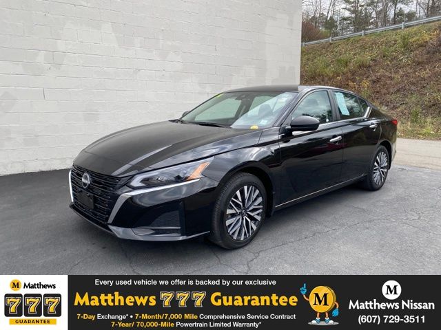 2024 Nissan Altima SV