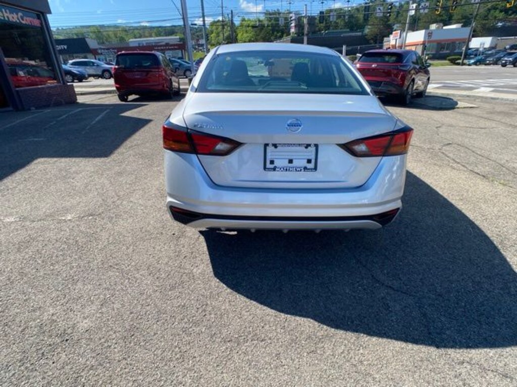 Used 2022 Nissan Altima 2.5 S Sedan