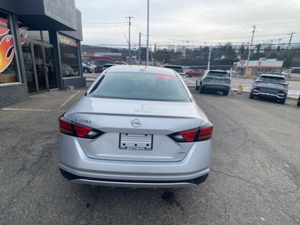 Certified 2020 Nissan