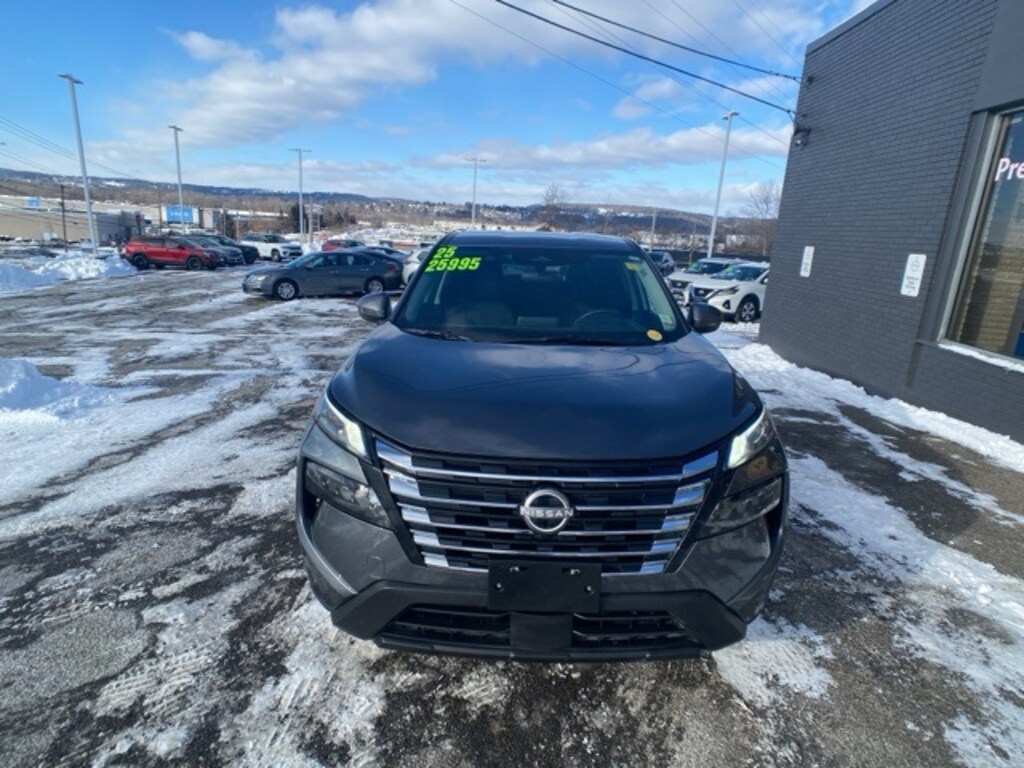 Certified 2025 Nissan Rogue SV SUV