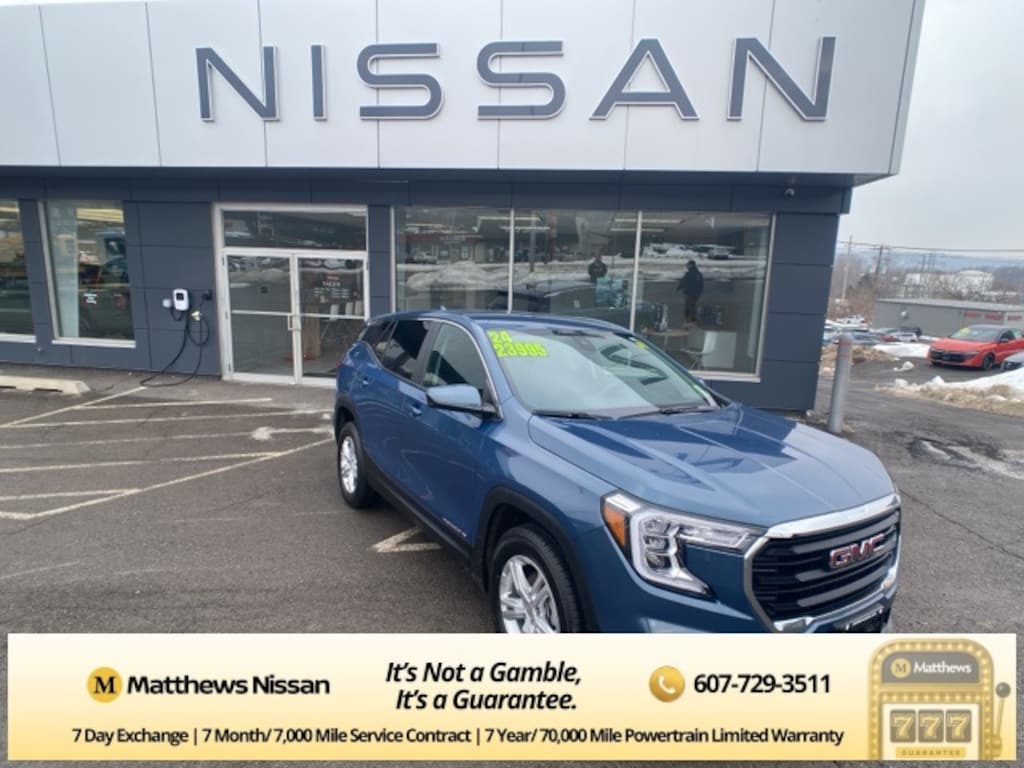 Used 2024 GMC Terrain SLE SUV