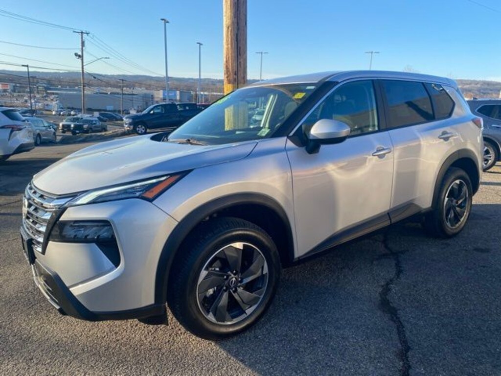 Certified 2025 Nissan Rogue SV SUV