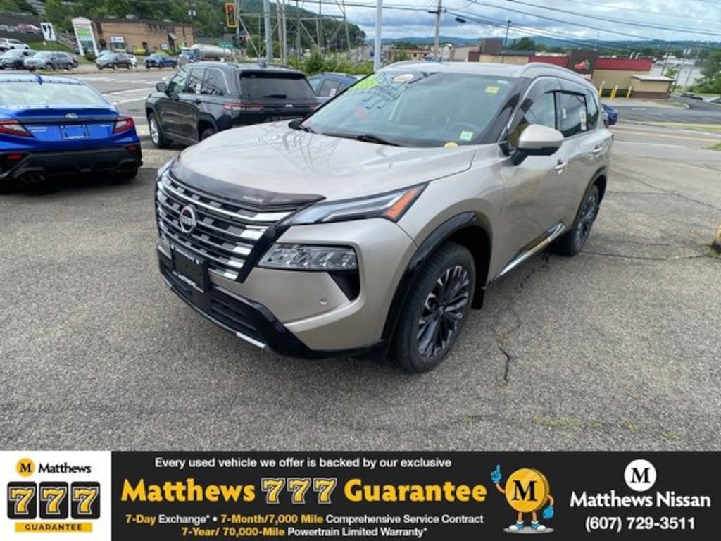Used 2024 Nissan Rogue Platinum SUV