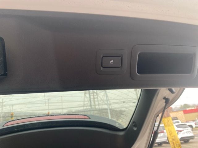 View 32