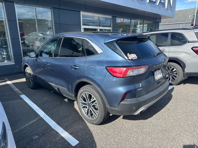 Used 2020 Ford Escape SEL with VIN 1FMCU9H68LUC67619 for sale in Liverpool, NY