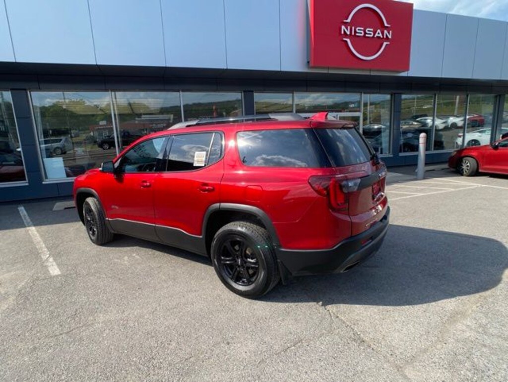 Used 2021 GMC Acadia AT4 SUV