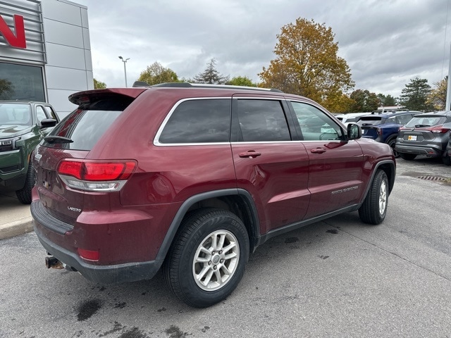 2020 Jeep Grand Cherokee Laredo E photo 3