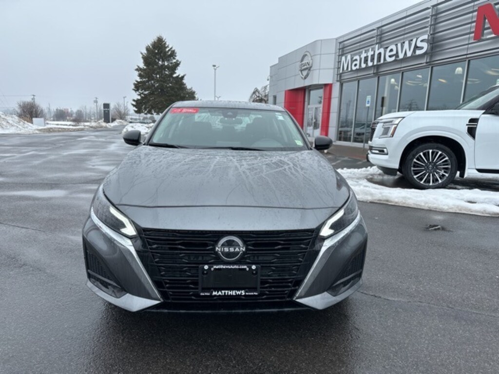 Certified 2024 Nissan Altima 2.5 SV Sedan