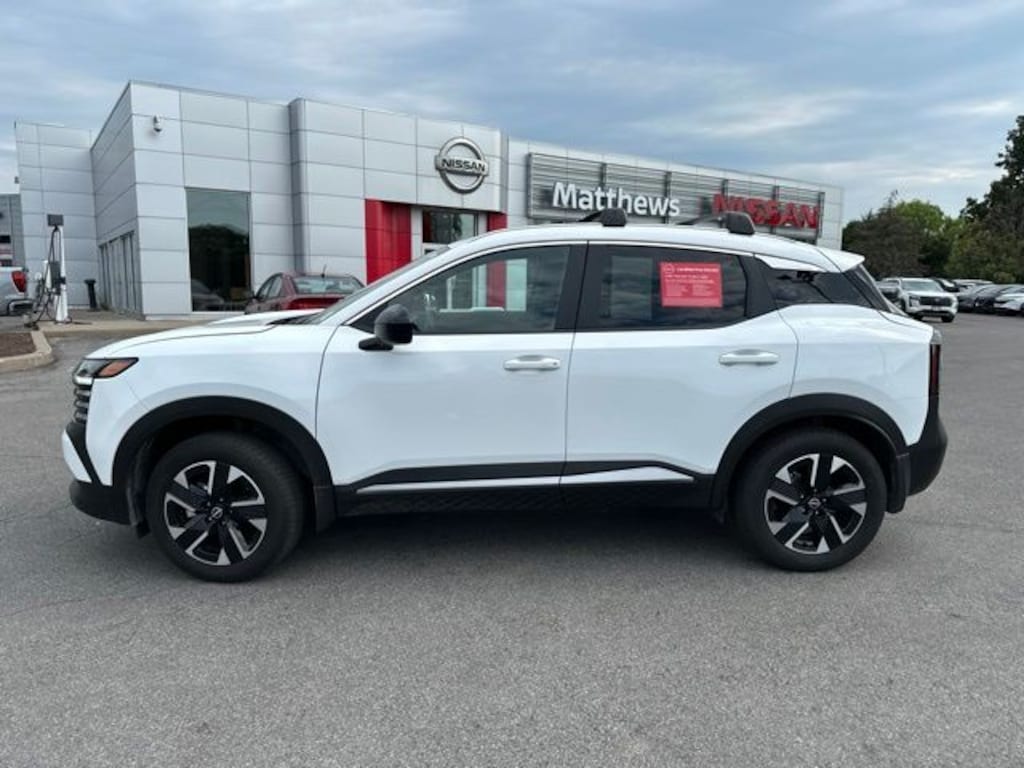 Used 2026 Nissan Kicks SV SUV