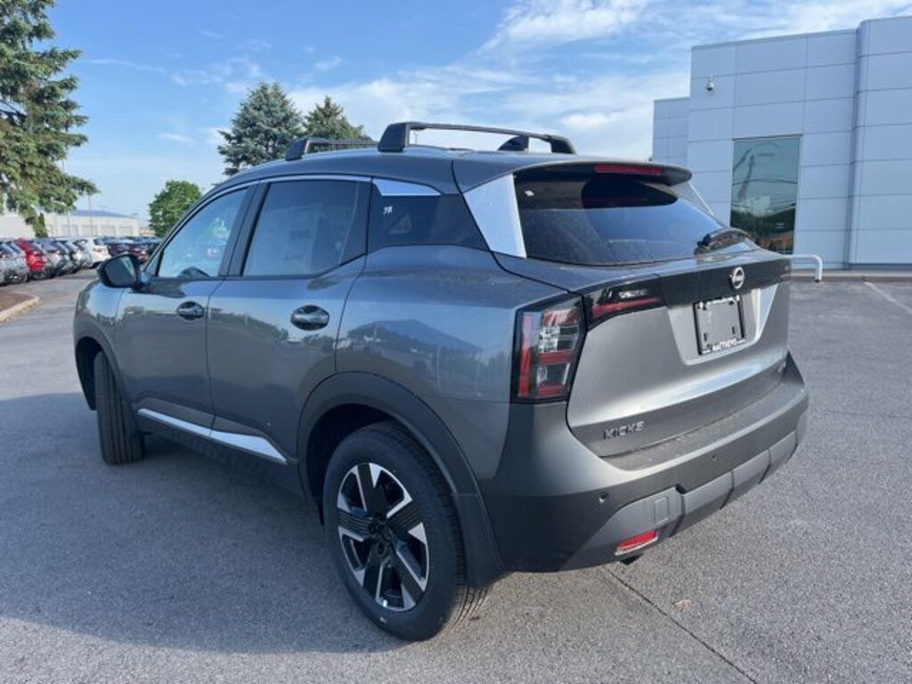 New 2026 Nissan Kicks SV SUV
