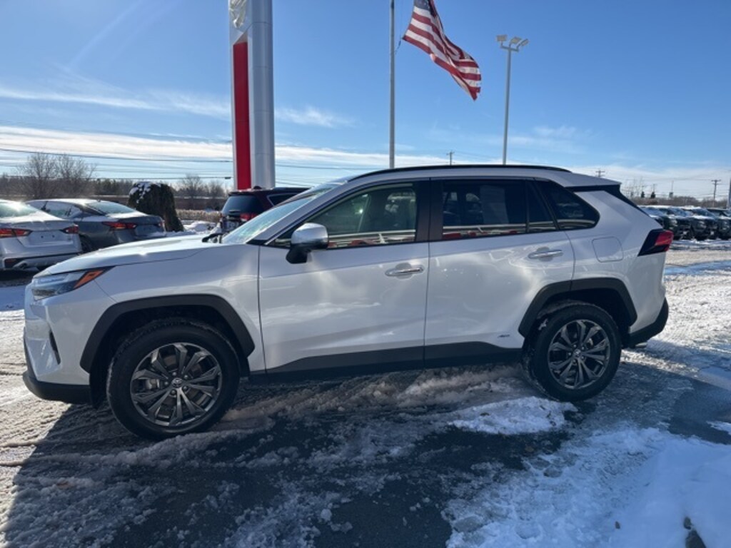 Used 2025 Toyota RAV4 Hybrid Limited SUV