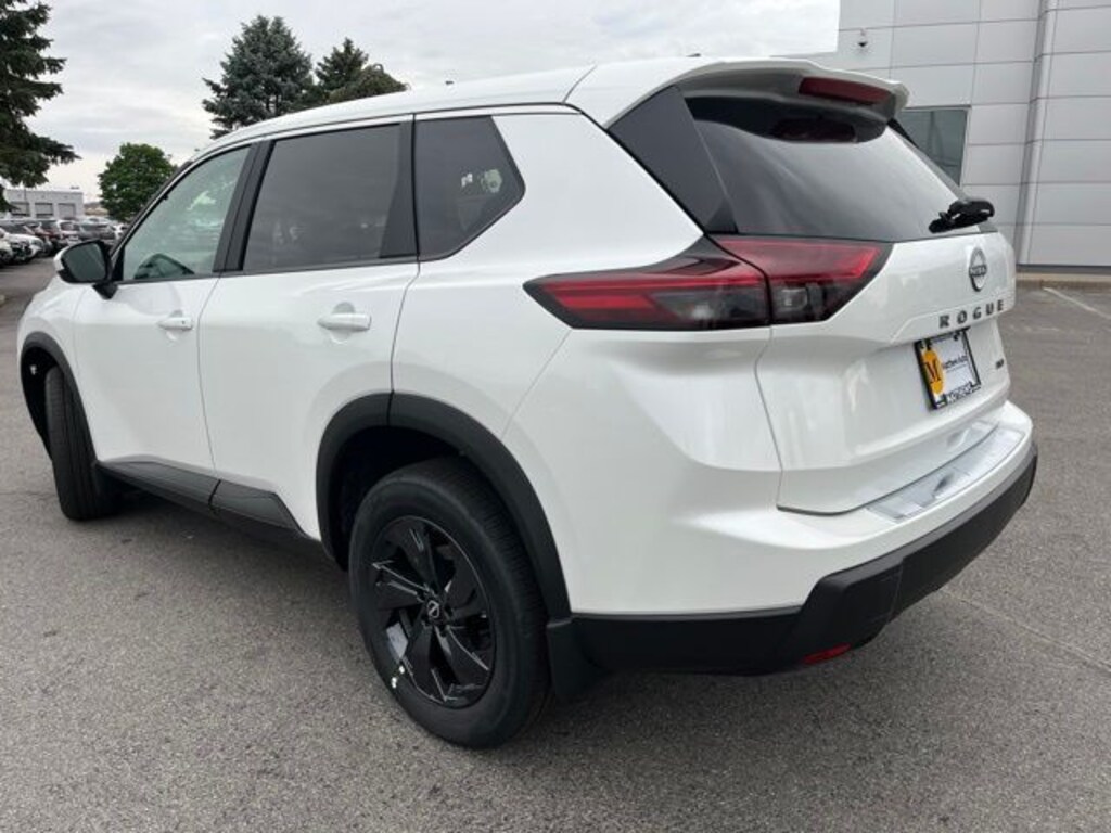 New 2026 Nissan Rogue SV SUV