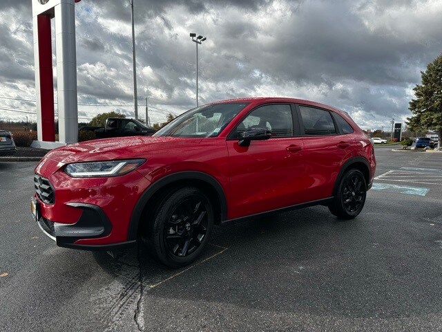 2025 Honda HR-V Sport photo 3