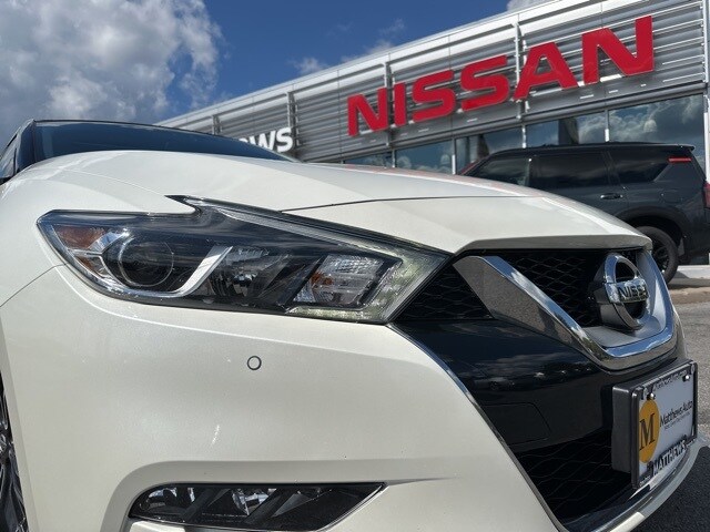2016 Nissan Maxima SL photo 3