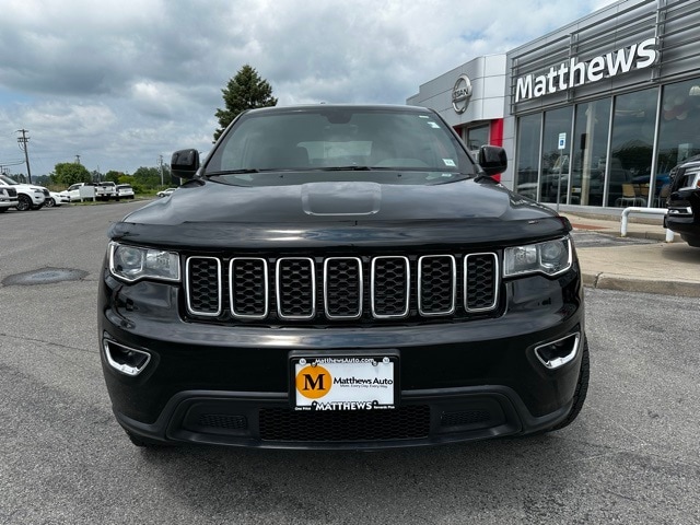 Used 2017 Jeep Grand Cherokee Laredo with VIN 1C4RJFAG0HC864284 for sale in Liverpool, NY