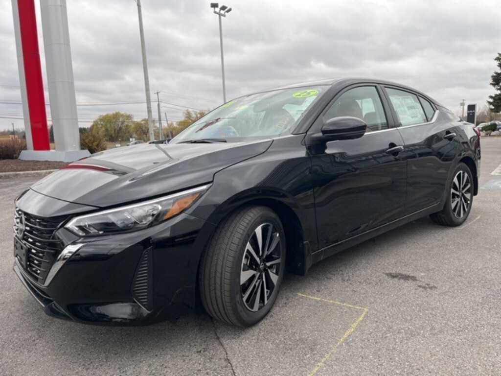 New 2025 Nissan Sentra SV Sedan