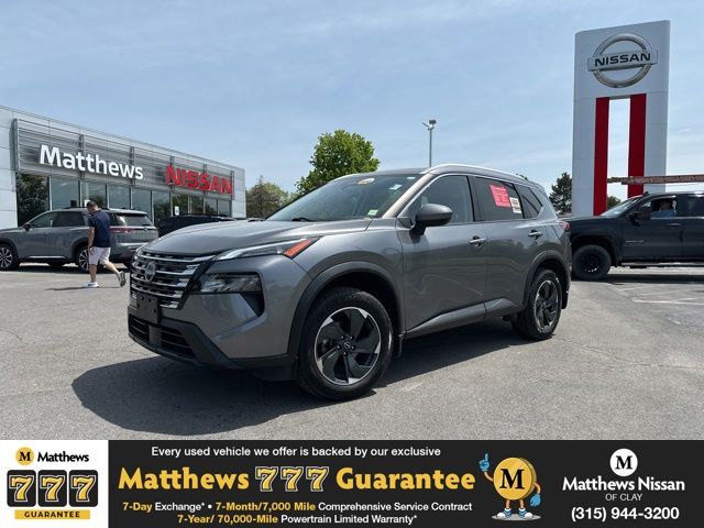 2024 Nissan Rogue SV AWD's photo