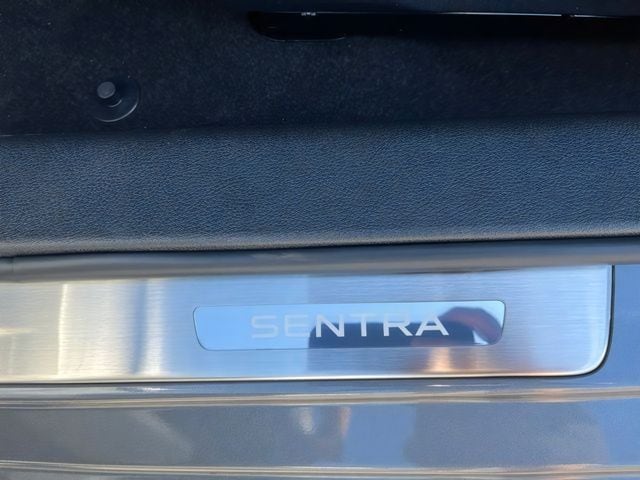 2026 Nissan Sentra SR - Photo 10