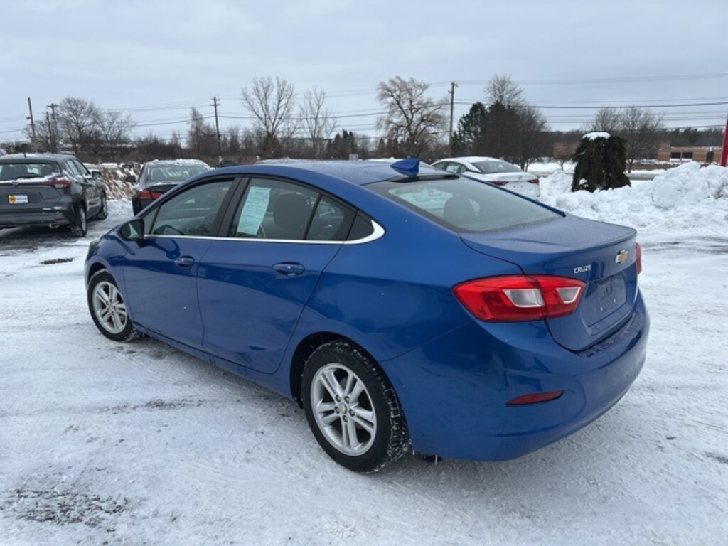 Used 2016 Chevrolet Cruze LT Auto Sedan