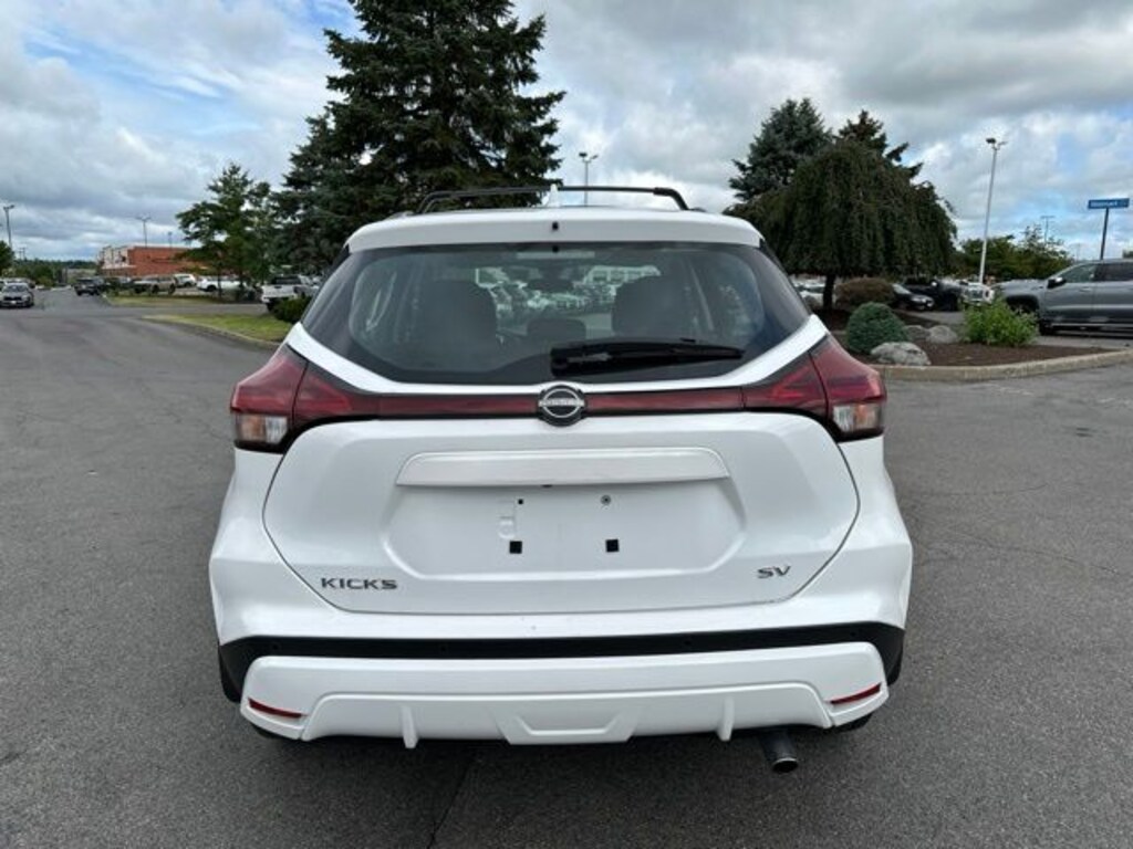 Used 2023 Nissan Kicks SV SUV
