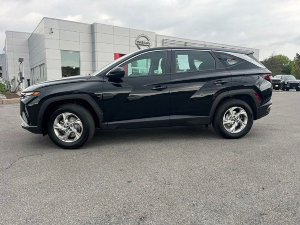 Used 2024 Hyundai Tucson SE SUV
