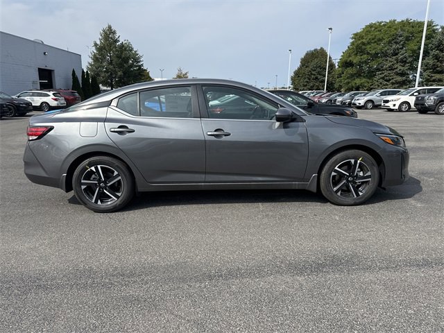 2025 Nissan Sentra SV photo 2