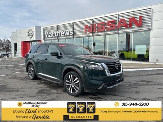 2025 Nissan Pathfinder Platinum SUV