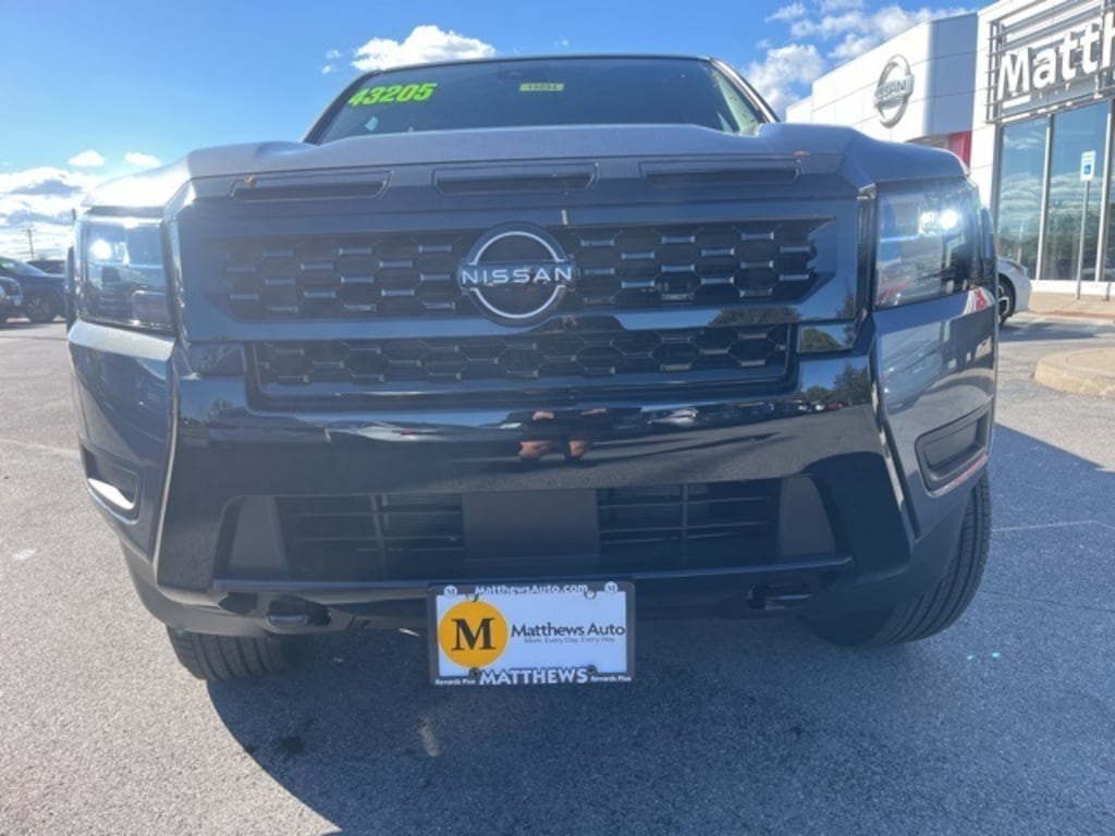 New 2026 Nissan Frontier SV Truck Crew Cab