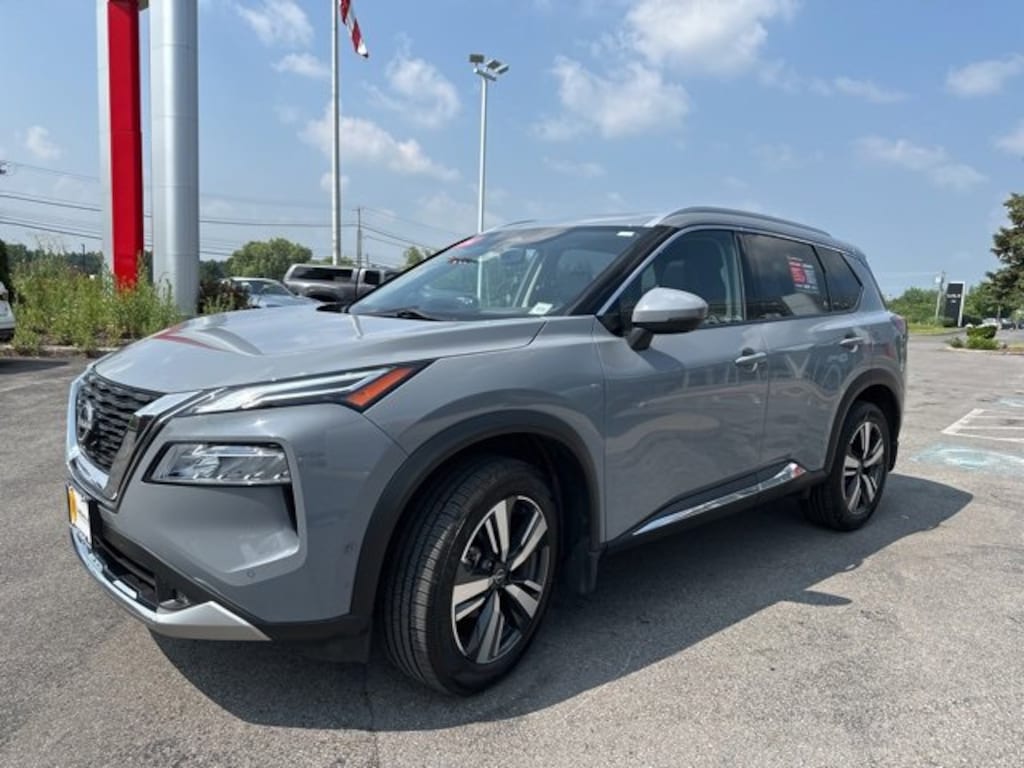 Certified 2022 Nissan Rogue Platinum SUV