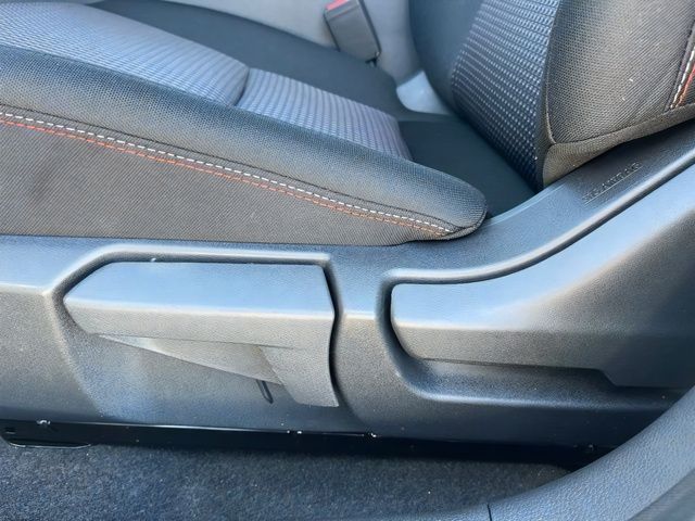 2026 Nissan Sentra SR - Photo 9