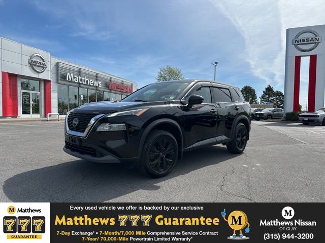 2022 Nissan Rogue SV AWD's photo