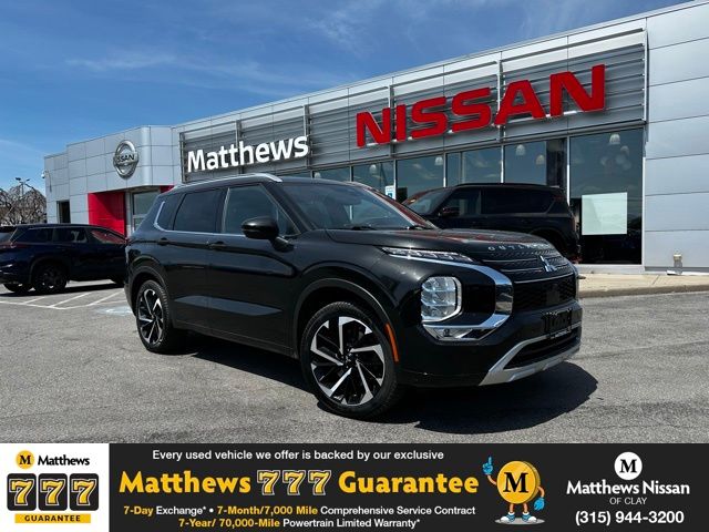 2023 Mitsubishi Outlander 40th Anniversary S-AWC's photo
