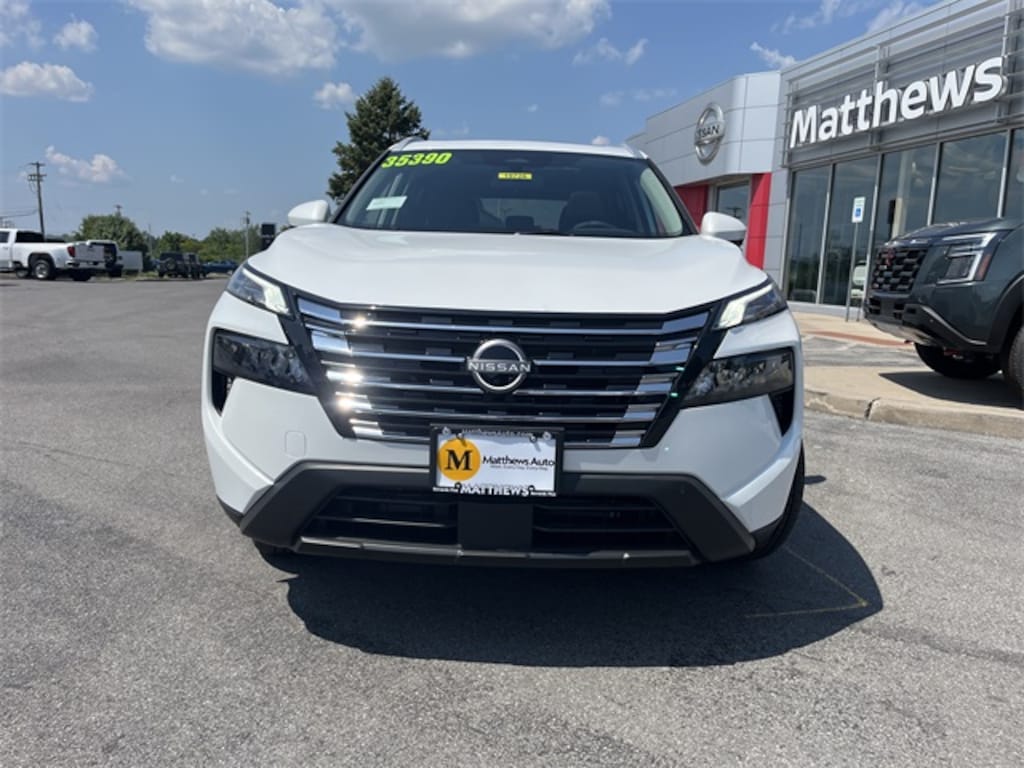 New 2026 Nissan Rogue SV SUV