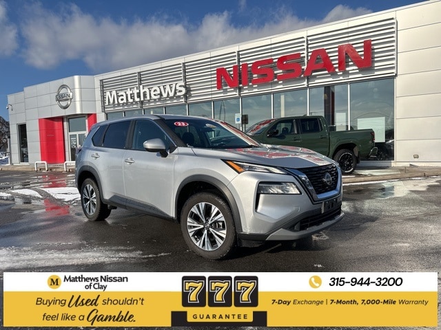 2023 Nissan Rogue SV's photo