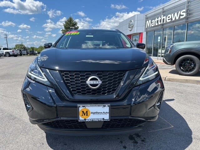 2024 Nissan Murano SV photo 2
