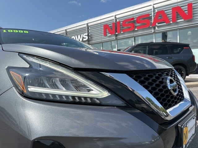 2020 Nissan Murano SV photo 3