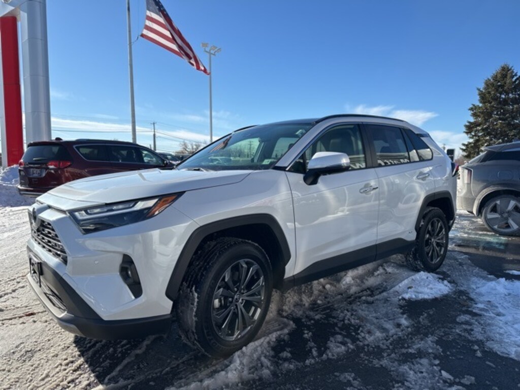 Used 2025 Toyota RAV4 Hybrid Limited SUV