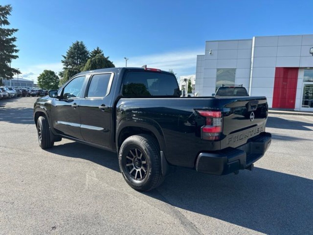 Used 2022 Nissan Frontier S Truck Crew Cab