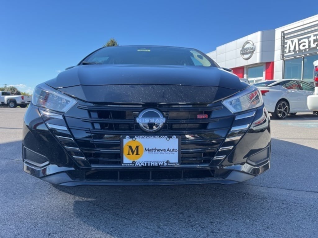 New 2025 Nissan Versa 1.6 SR Sedan