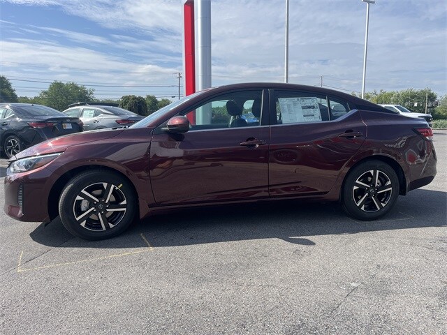 2025 Nissan Sentra SV photo 4