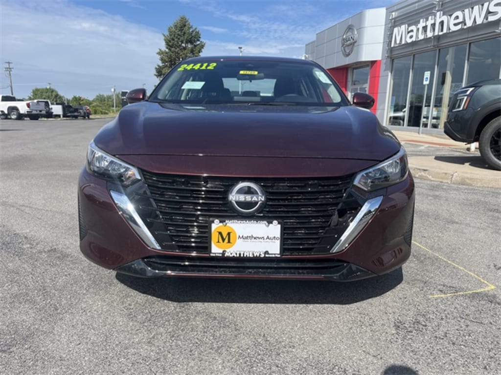 New 2025 Nissan Sentra SV Sedan