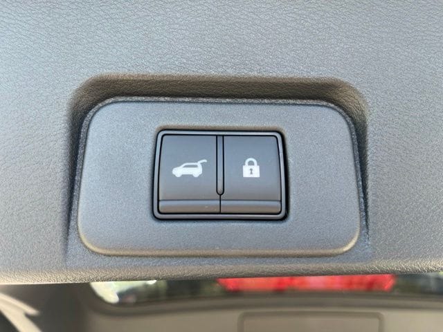 2026 Nissan Rogue Platinum - Photo 14