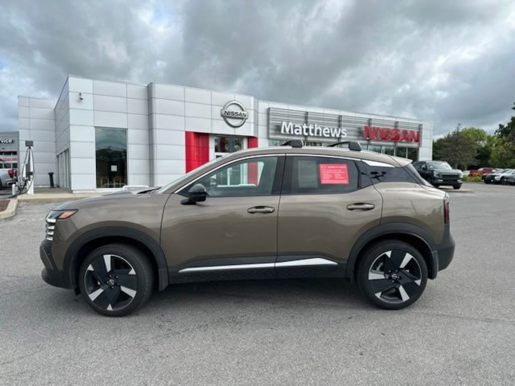 Used 2026 Nissan Kicks SR SUV