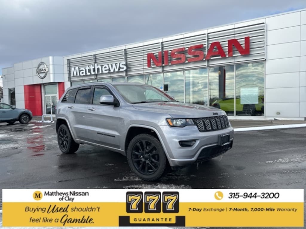 Used 2018 Jeep Grand Cherokee Laredo 4x4 SUV