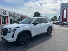 2026 Nissan Pathfinder SL SUV